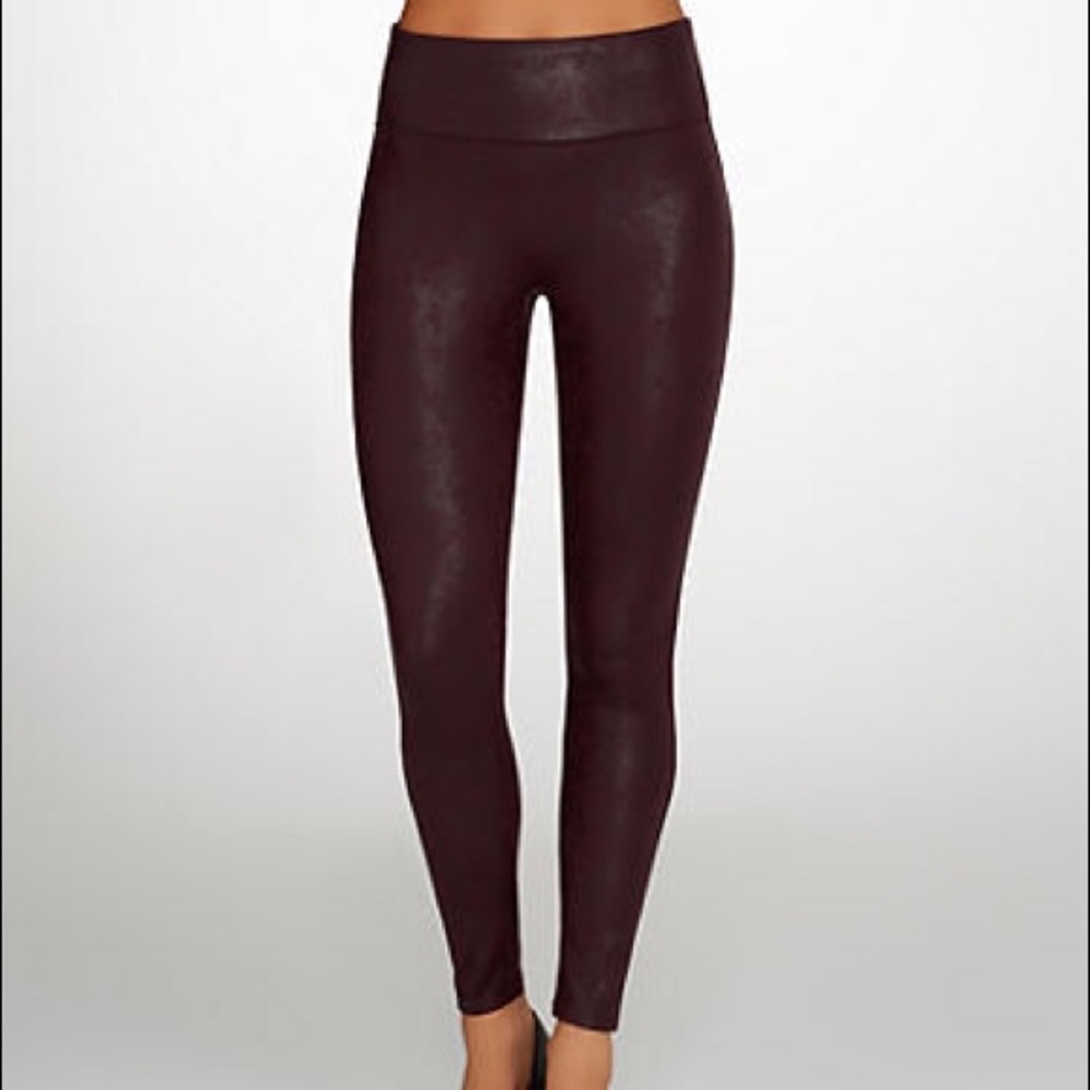 Assets by SPANX Structured Shine Leggings